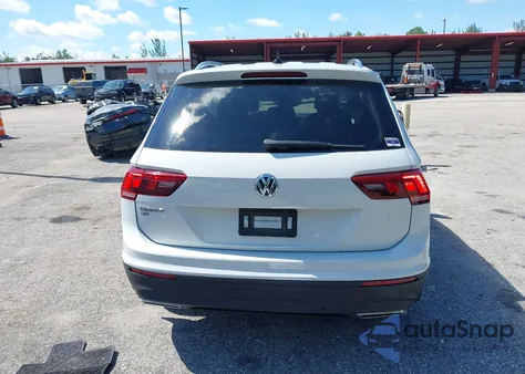 2021 Volkswagen Tiguan 2.0T Se/2.0T Se R-Line Black/2.0T Sel from USA, damaged, VIN 3VV3B7AX2MM084659